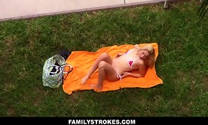 Dude playing spy games with his step sister Goldie Rush