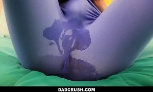 Stepdaughter squirting - Dad Crush